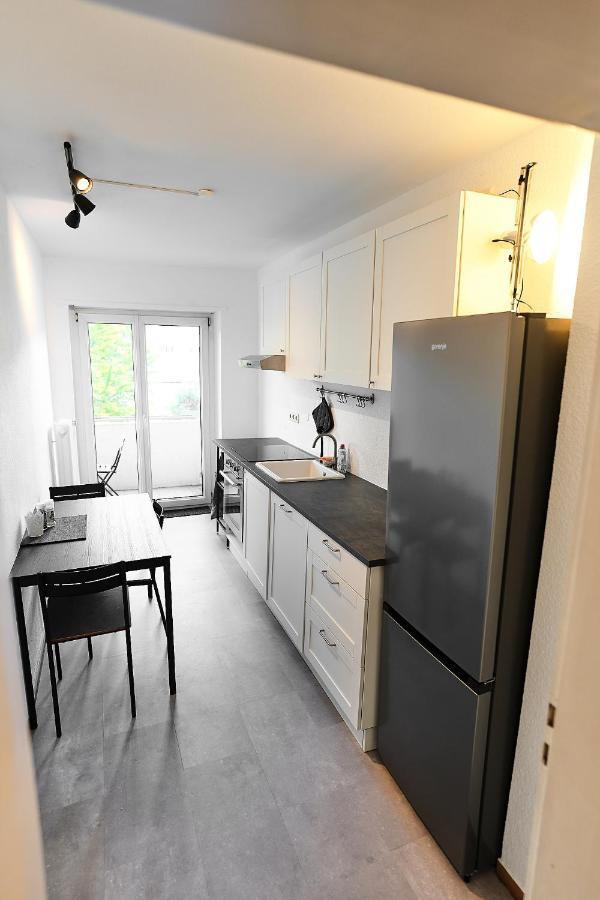 N2 Centrally Located 3-Room Apartment With Balcony Or Individual Rooms Karlsruhe Eksteriør bilde