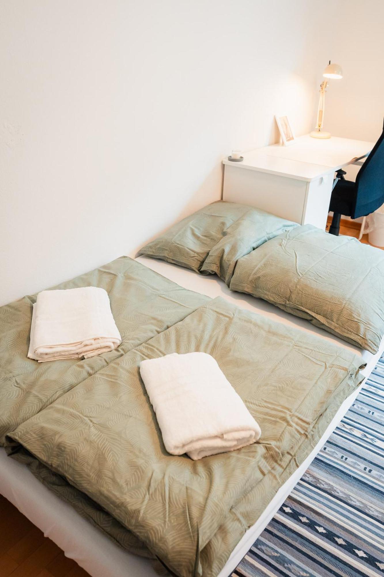 N2 Centrally Located 3-Room Apartment With Balcony Or Individual Rooms Karlsruhe Eksteriør bilde