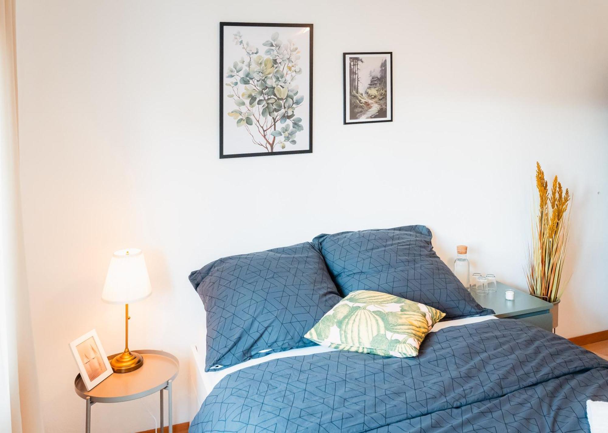 N2 Centrally Located 3-Room Apartment With Balcony Or Individual Rooms Karlsruhe Eksteriør bilde